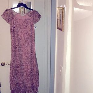Jaclyn Smith, pink dress